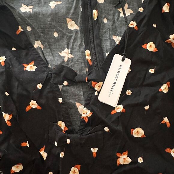 WEWOREWHAT Sadie Floral Mesh Sleeve Mini Dress‎ NWT Sz Small - Picture 5 of 7